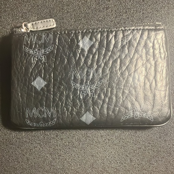 MCM world wide - KEY POUCH IN VISETOS ORIGINAL " black" - Picture 2 of 5